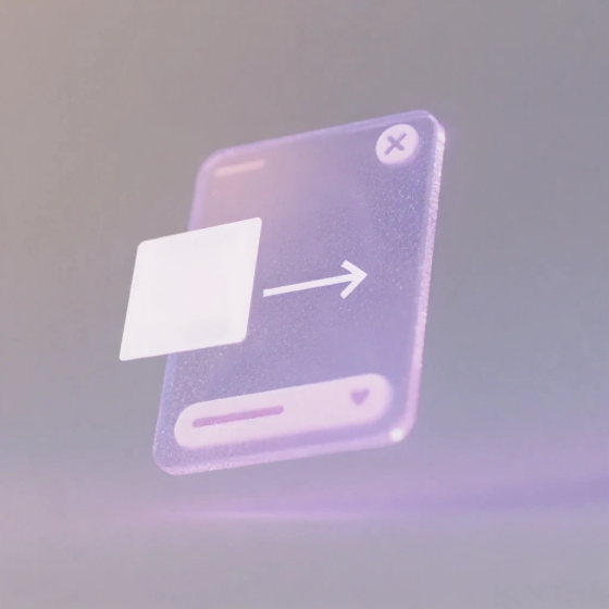 Ein schwebendes, transparentes Interface‑Element mit einem weißen Quadrat und einem Pfeil nach rechts, einem kleinen Kreuzsymbol oben rechts sowie einer Herz‑Schaltfläche am unteren Rand.